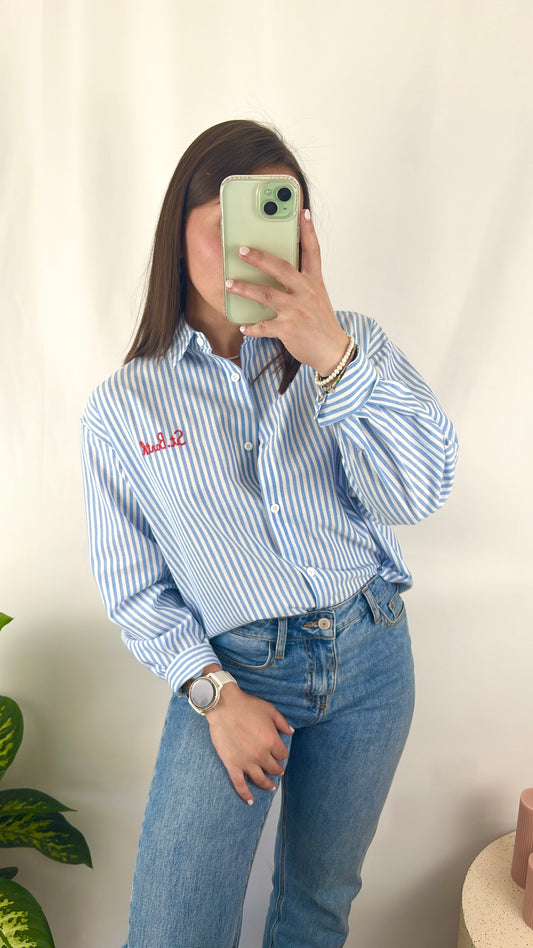 Chemise à rayures brodée