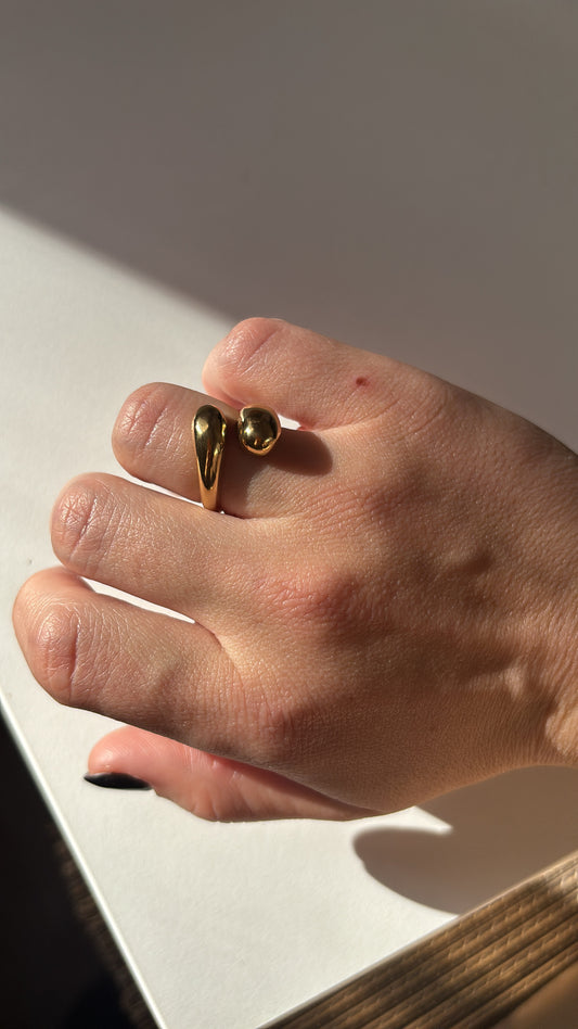 Bague torsadée ronde