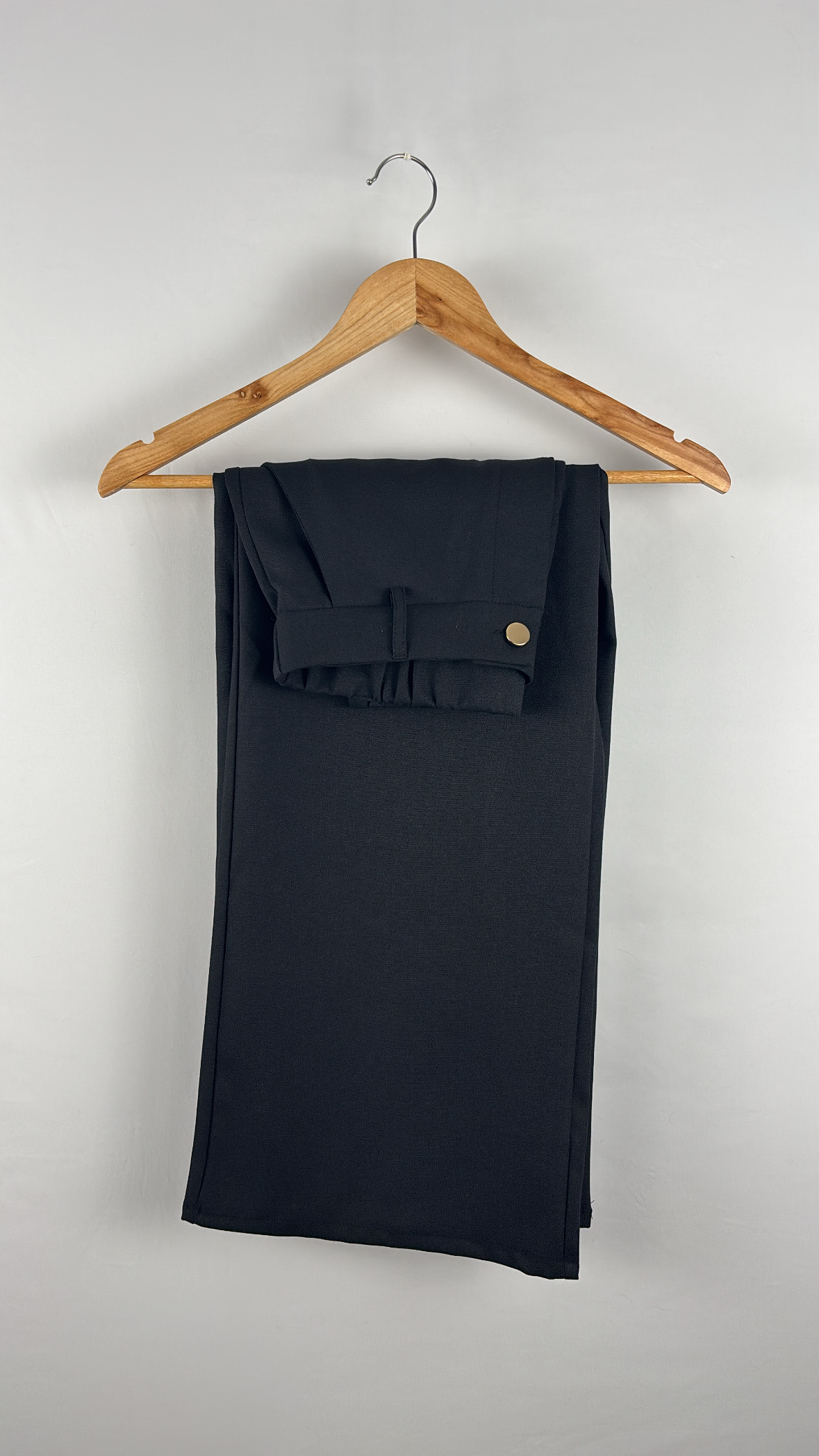 Le pantalon noir