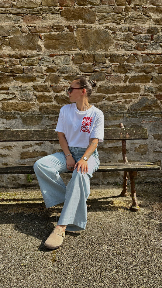 Le pantalon à rayures