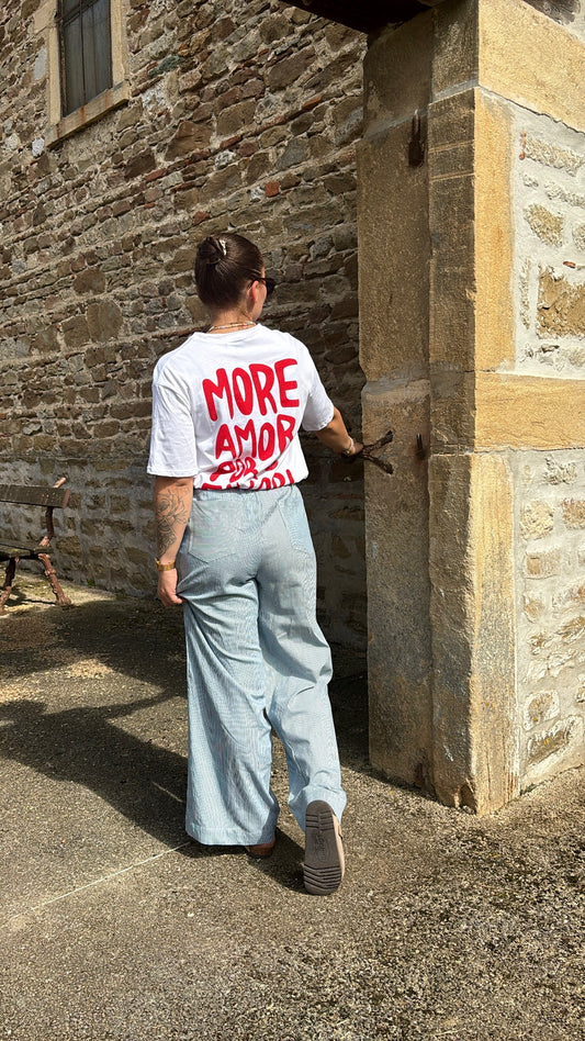 Le pantalon à rayures